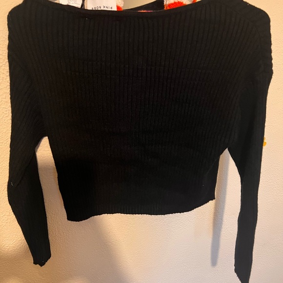 Pink Rose Black Ribbed Sweater - Picture 3 of 5